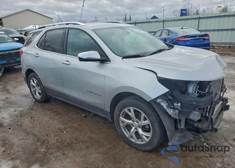 2020 Chevrolet Equinox Premier из США, поврежденный, VIN 2GNAXXEV5L6171469